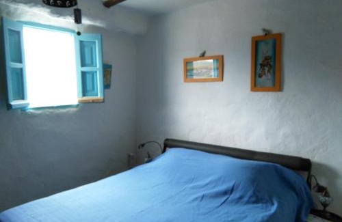 Mecina Fondales Bed & Breakfast | L'atelier B&B