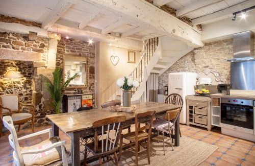 Dinan House | L'Auberge du Coignet
