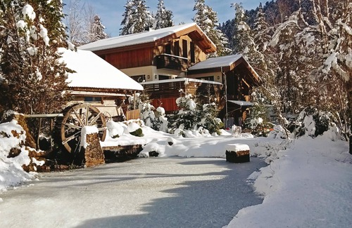 La Bresse Ski Chalet | L'eau Vive. Chalet with indoor pool. Ideal for families.