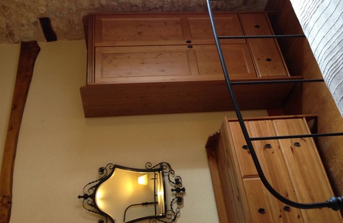 Saint-Pierre-de-Cole Cottage | L'Ecurie Gite, 5* & 4 Cles Luxury, Riverside, Pool, Family/Pet Friendly Brantome