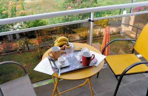 Le Moule Apartment | L'EDEN DE JOSEPHINE