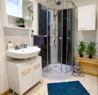 Ensisheim Apartment | L'Eden, studio loft zen