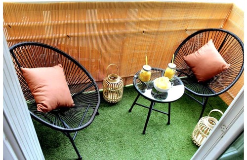 Menpenti Apartment | *L'Escupade*BAYTI-LOC*Timone-Terrasse-Wifi-Netflix
