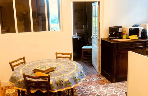 Lacelle House | L'hôte des voyageurs en pays limousin room 1