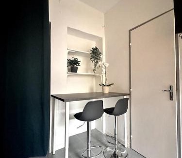 Mulhouse Apartment | L horizon bleu