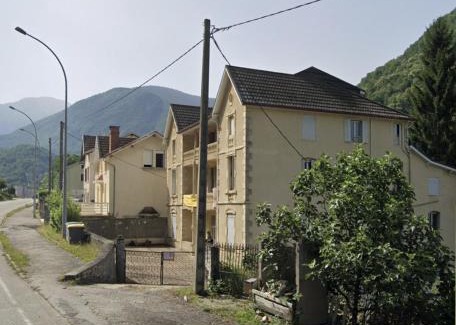 Savignac-les-Ormeaux Apartment | L'Olympique, Appartement 8 voyageurs avec parking