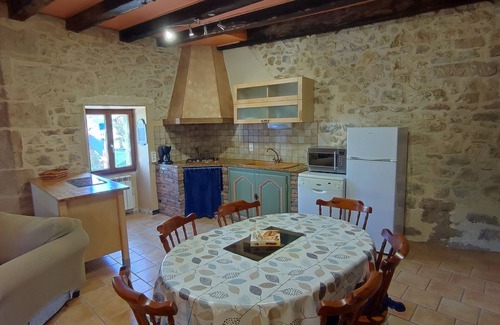 Le Bourg House | L'oustal dè Pèiro, Maison de Caractère en Pierre Entre Figeac et Rocamadour