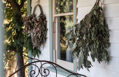 Daylesford House | L'Papillon Summary: W