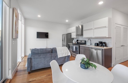 Olde Kensington Apartment | L.Square #B403 (1BR)