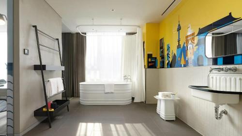 Myeongdong Hotel | L7 MYEONGDONG by LOTTE