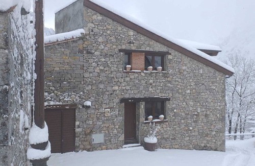 Sotres House | La Cabaña de Severina