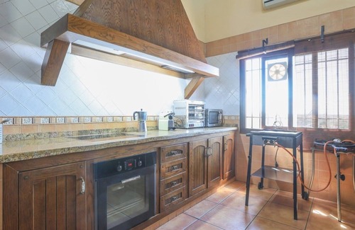 La Carlota Villa | La Cabaña La Carlota by Ruralidays