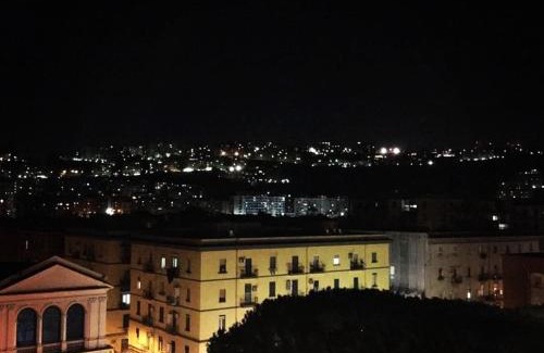 Fuorigrotta Bed & Breakfast | La Cabala b&b