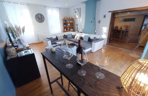 Saint-Paul House | La Casa Bonheur with heated and private swimming pool