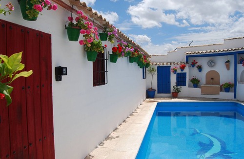 Campo-Nubes Cottage | La Casa de Camponubes for 10 people