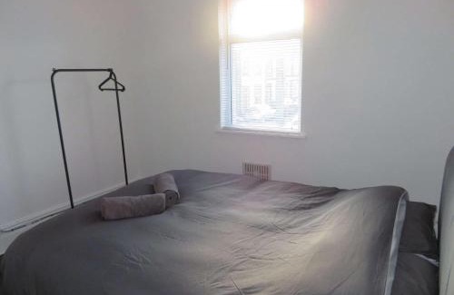 Splott House | La Casa de Class - Luxury & Comfort