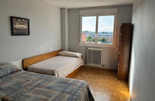 Leon Apartment | LA CASA DE REYES - WIFI Gratis