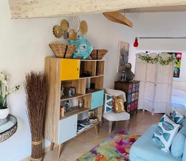 Le Suquet Apartment | La Casa dei Colori
