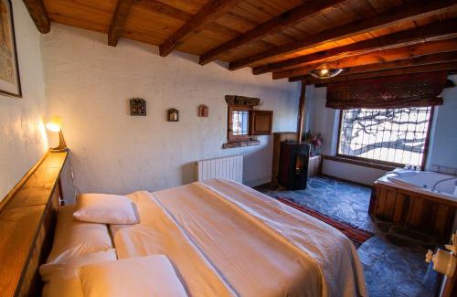 Guejar Sierra Ski Chalet | La Casa del Nogal