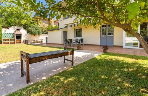 Distrito Norte Sierra House | La casa del olivo en Córdoba