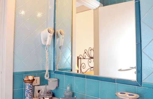 Procida Hotel | La Casa sul Mare