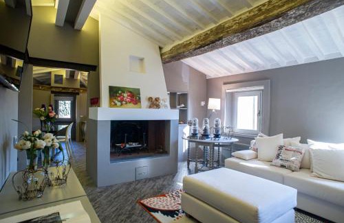 Lajatico Apartment | La Casetta di Borgo Appartamento Albero