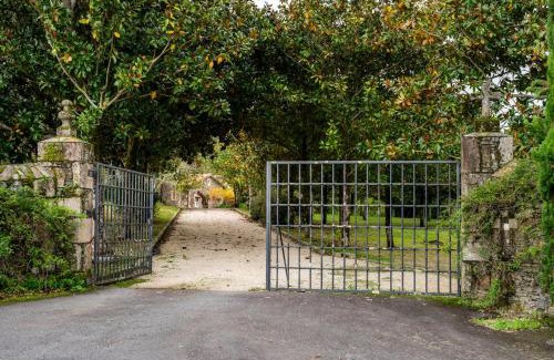 Oza de los Rios Villa | La Casita de Oza