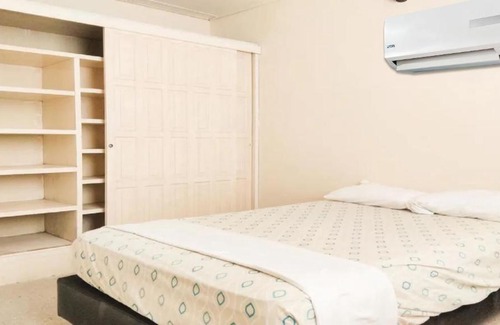 Comuna 2 House | La Casona