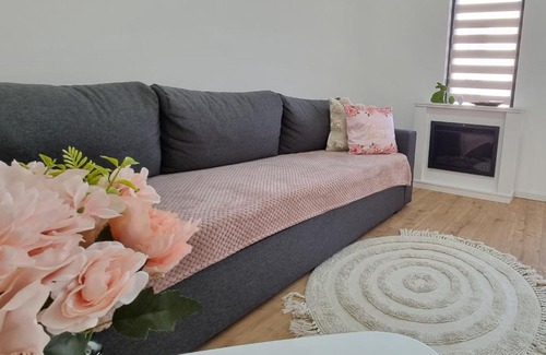 Dej House | La Casuță