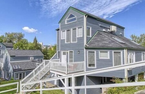 Mont-Tremblant Pedestrian Village Apartment | La Chouette: Ski out Condo on the Voyageur Trail!