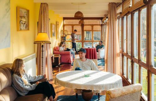 Aronces Villa | La Cochera de Somao, casona de tipología indiana