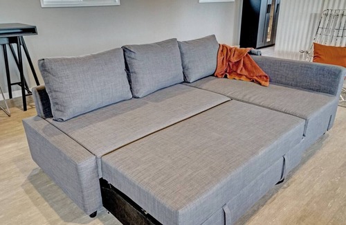 Acton Apartment | La Cochera Indy East - No Cleaning Fees