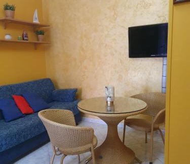 Sirignano Apartment | La collina