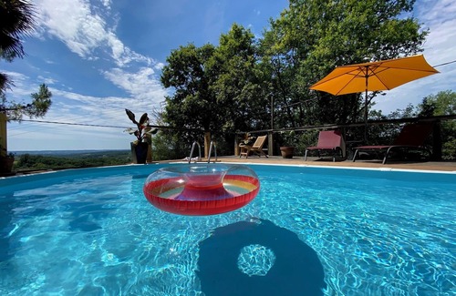 Beaugas House | La Colline des Lauriers