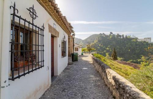 Sacromonte House | La Constanza Casa Cueva by ASH