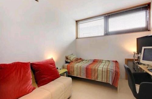 Amsterdam East Bed & Breakfast | La Corte Sconta B&B