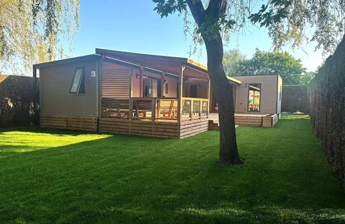 Berny Riviere House | La Croix du Vieux Pont campsite* - Classic XL 4-room mobile home for 6 people