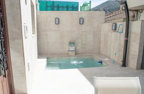 Cenes de la Vega House | La Cueva de la Abuela