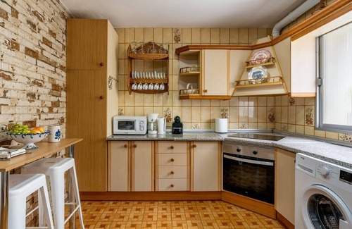 Cenes de la Vega Villa | La Cueva de la Abuela Cenes de la Vega by Ruralidays