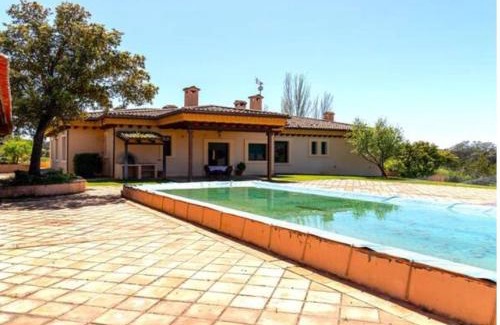 Mejorada House | La encina del pastor