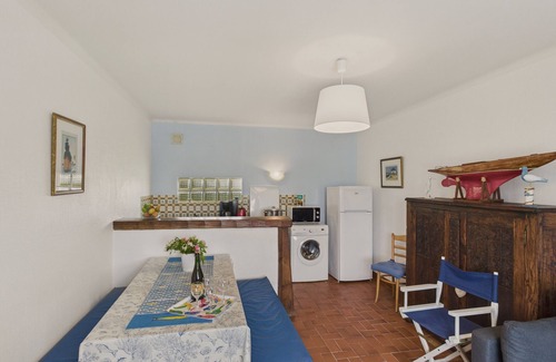 Guilvinec Ski Chalet | La Frégate – For 4 in a Cottage with Garden