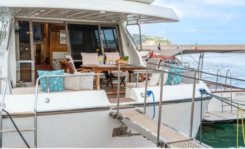 Succhivo Boat Rental | La Giorgia Boat