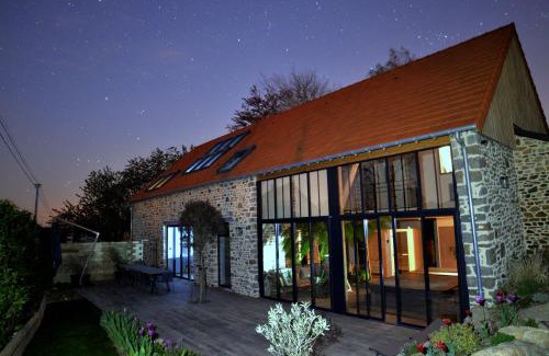 Dragey-Ronthon House | La grange de Tissey grand gîte avec spa et sauna