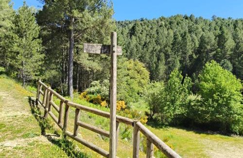 Segura de la Sierra Apartment | La Guijarroseña , Rio Madera
