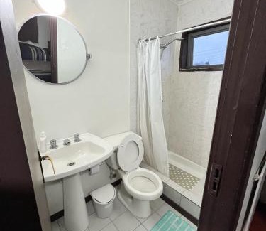 Valdivia House | La Hostal Anwandter