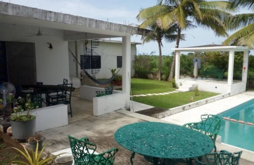 Ursulo Galvan House | La iguana cañera