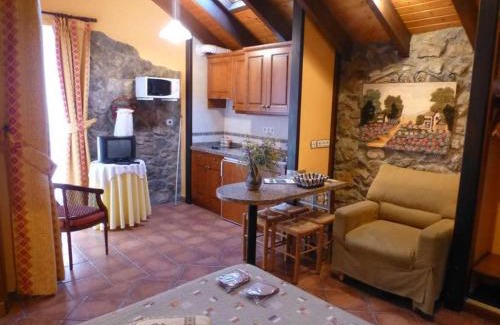 Pendueles Apartment | La Llobera Apartamentos