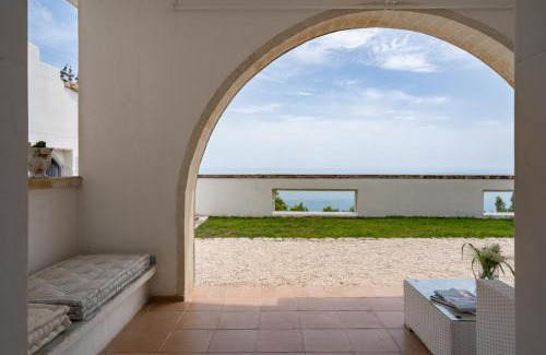 Mattinata Hotel | La Locanda Del Carrubo