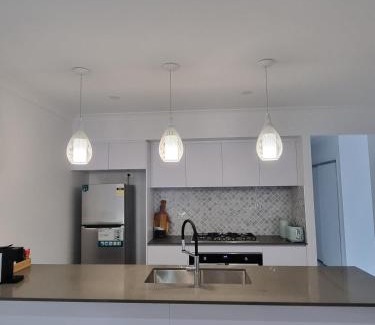 Chambers Flat House | La Luna House