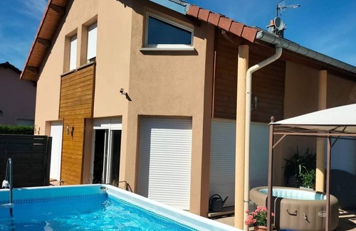 Saint-Michel-sur-Meurthe Bed & Breakfast | La Maison VJM - Table Végétarienne